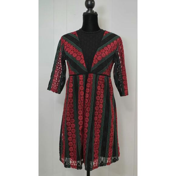 XHILARATION Mystic Red Black Crochet Lace Overlay Mini Dress Juniors Size Large - Picture 1 of 13